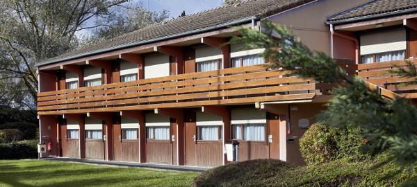 Campanile Macon Sud - 3*