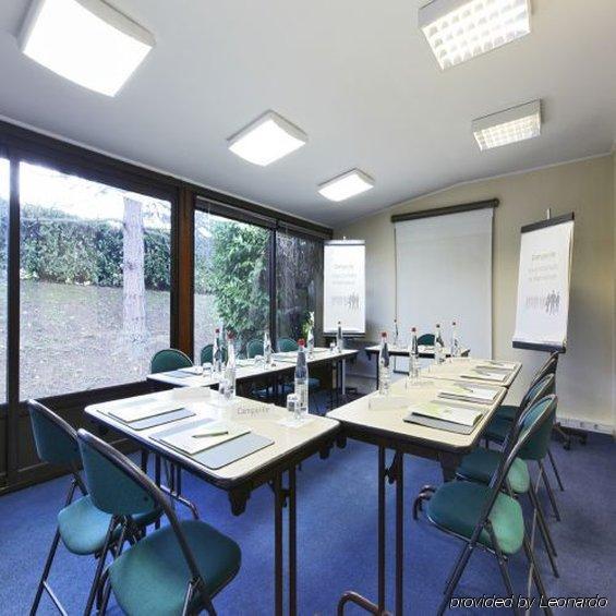 Campanile Macon Sud - Hotel